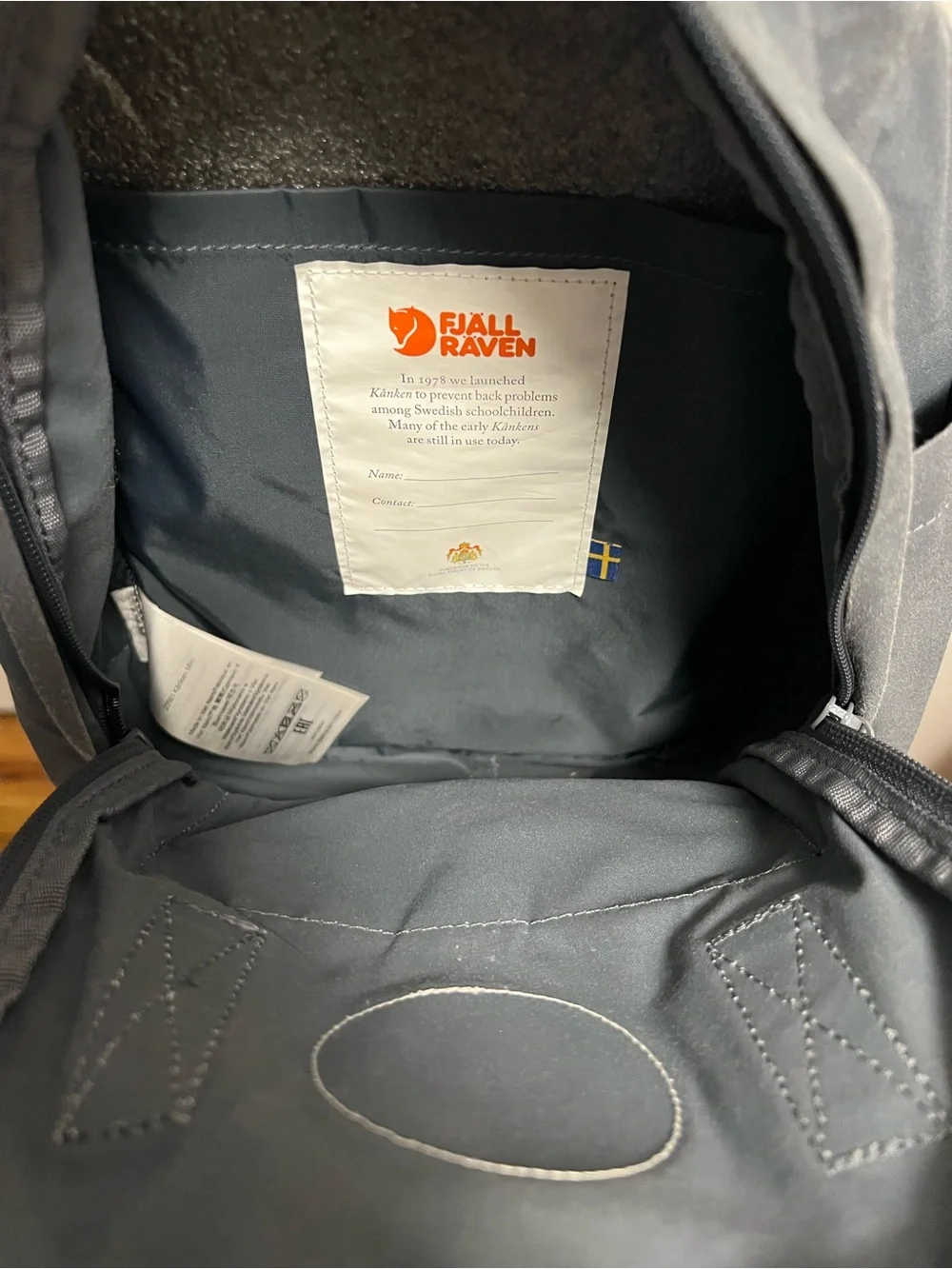 Fjallraven Kånken Mini Backpack in Dark Gray with Red Logo
